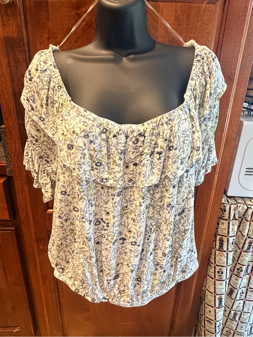 American Eagle Outfitters Cream Floral Ruffle Off-Shoulder Top